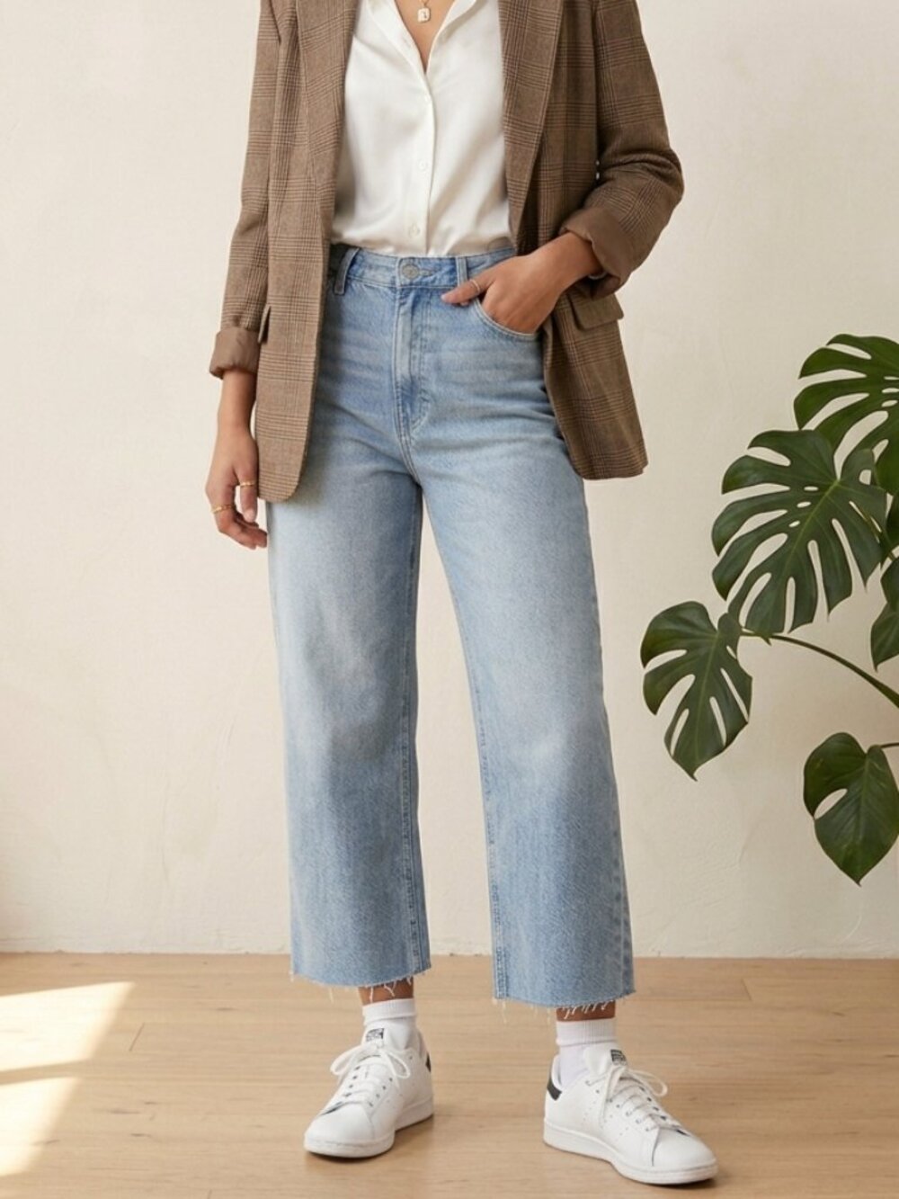 Refuge High Rise Cropped Wide Leg Jeans Light Wash Raw Hem Size 13
